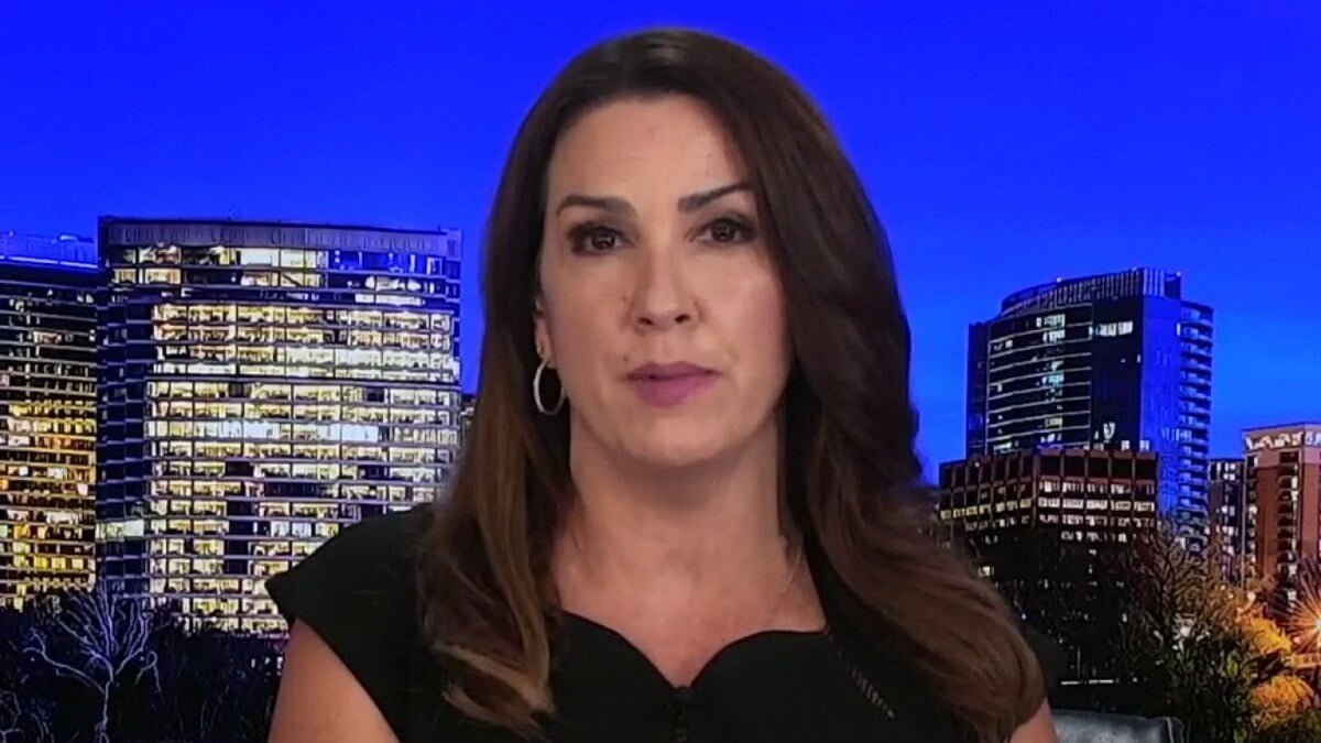 A photo of Sara Carter