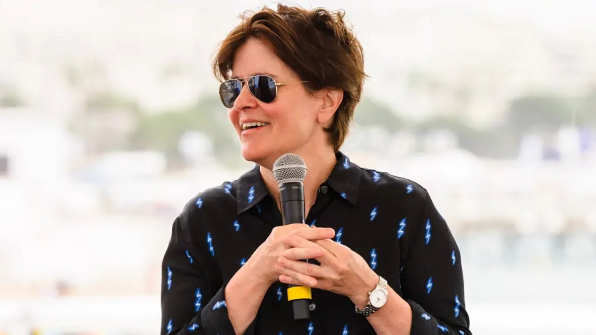 A photo of Kara Swisher