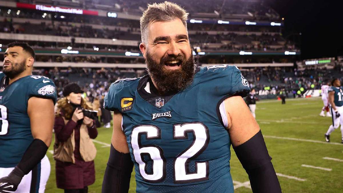 A photo of Jason Kelce