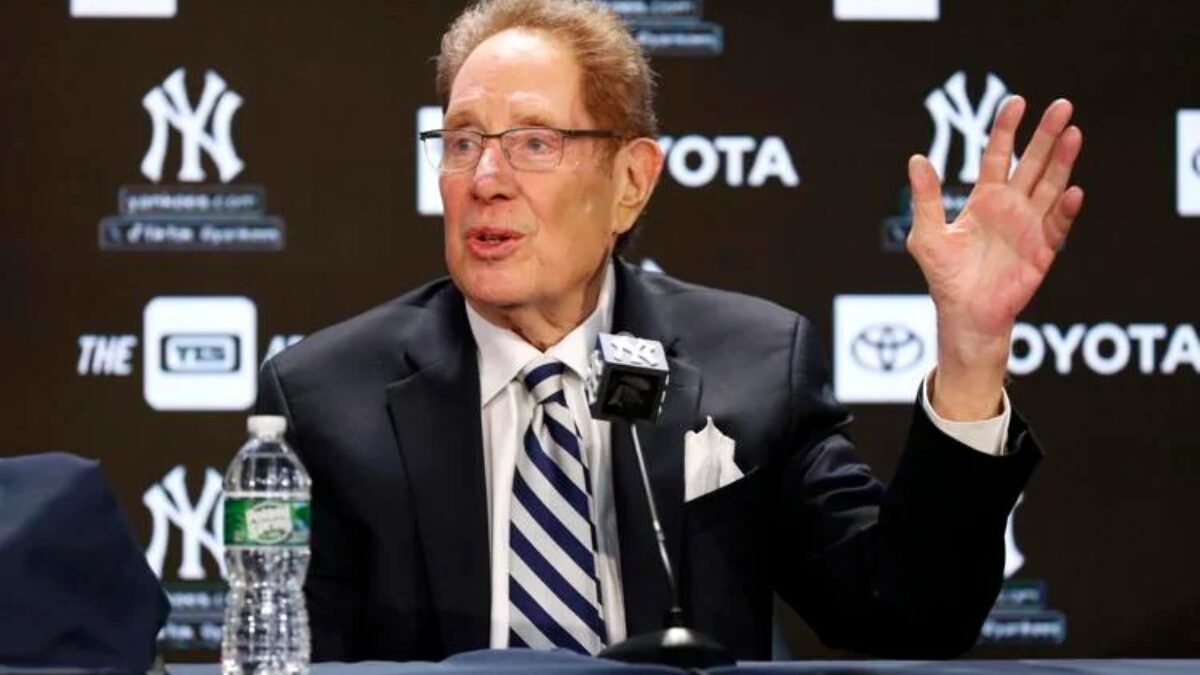 Photo of former Yankees broadcaster John Sterling