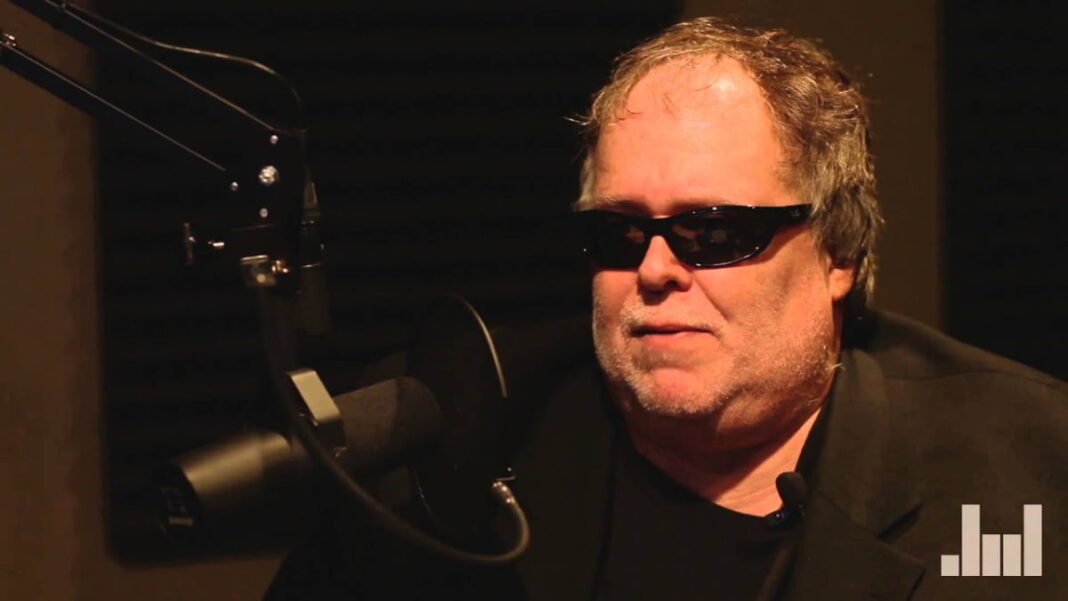 A photo of Tom Leykis