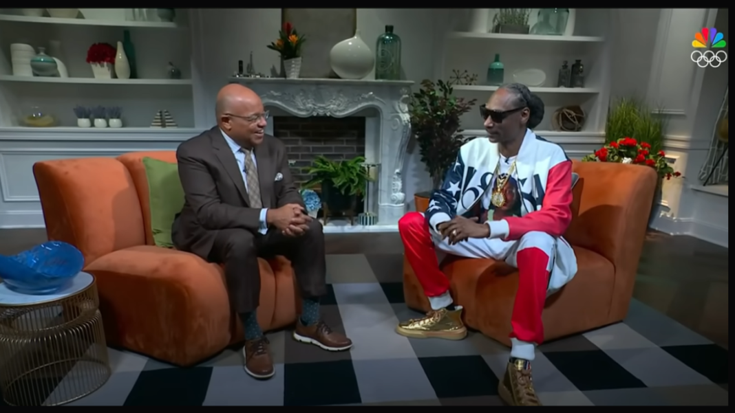 Screengrab of Mike Tirico interviewing Snoop Dogg on NBC